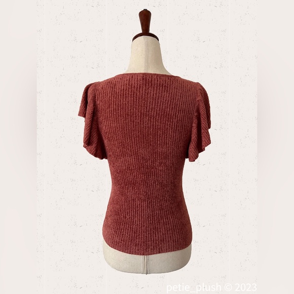 Free People- Nikita Ruffle Sleeved Top: Rosie - Like New - Size: Small - Picture 5 of 7